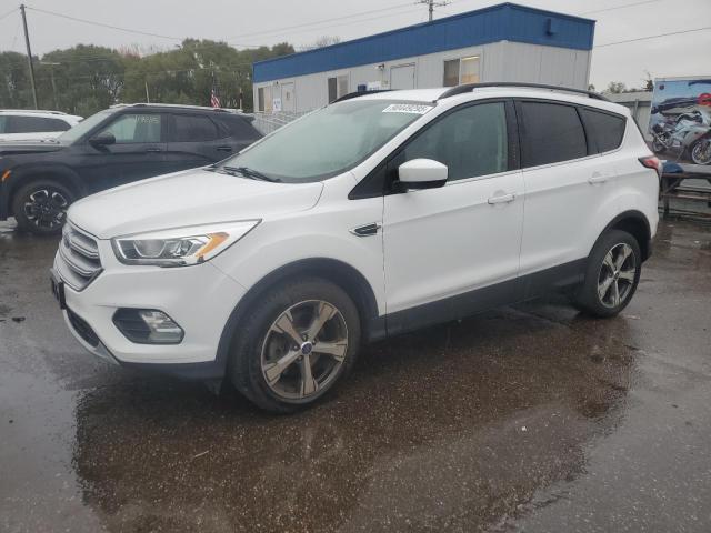 Global Auto Auctions: 2017 FORD ESCAPE SE