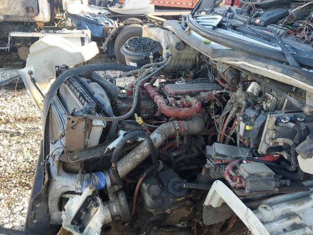 2011 FREIGHTLINER M2 106 MED #3284113545