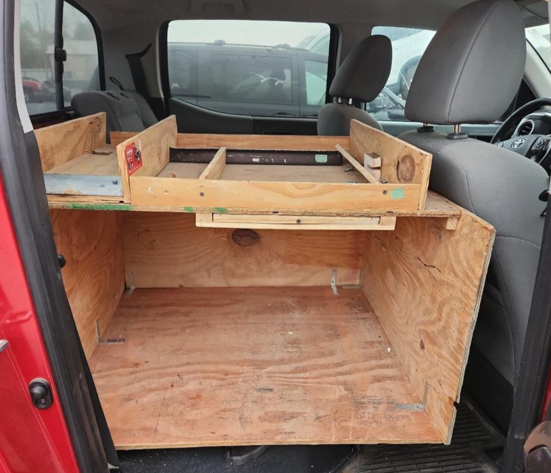 TOYOTA TACOMA DOUBLE CAB