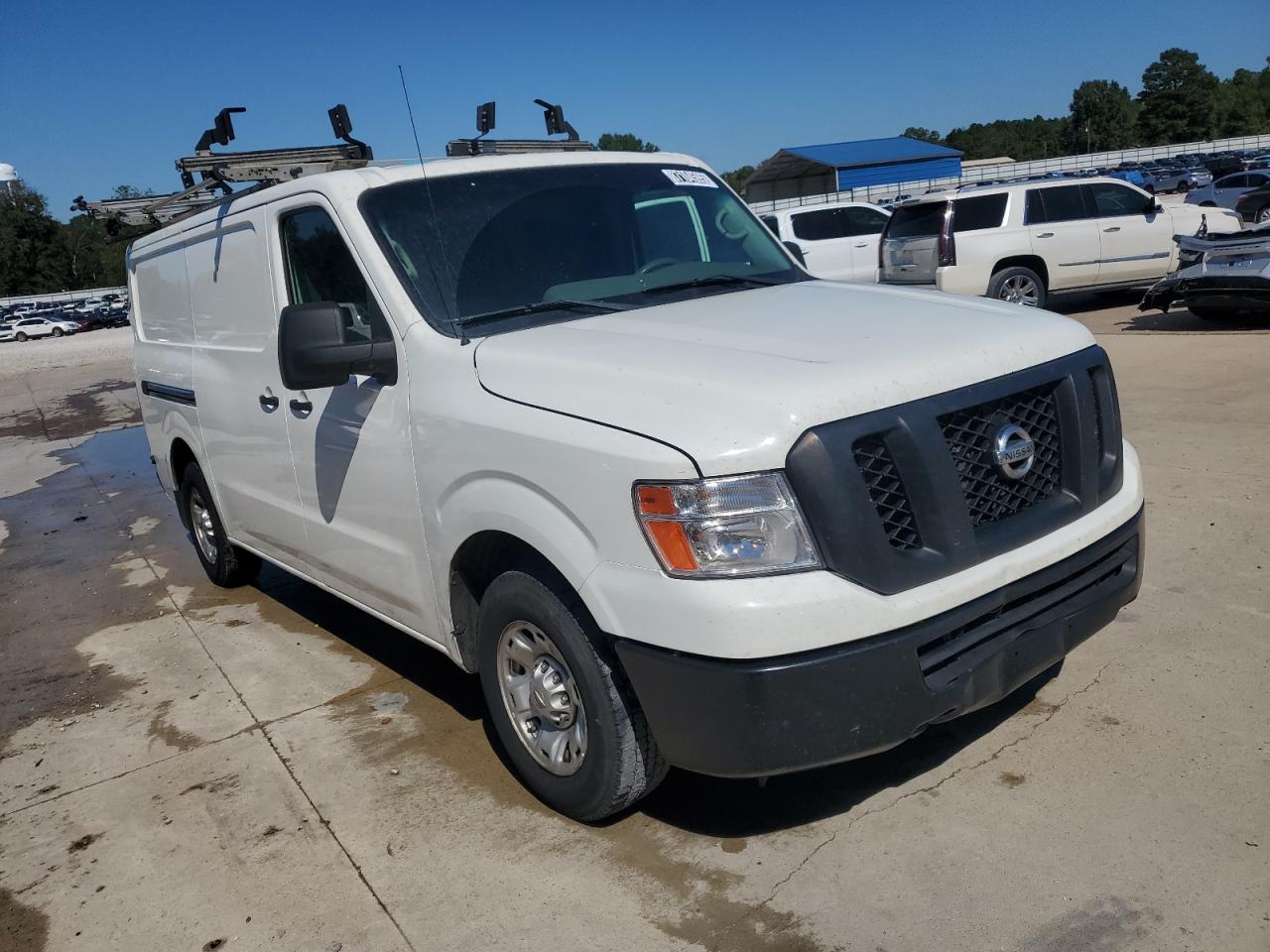 NISSAN NV2500 2500 S