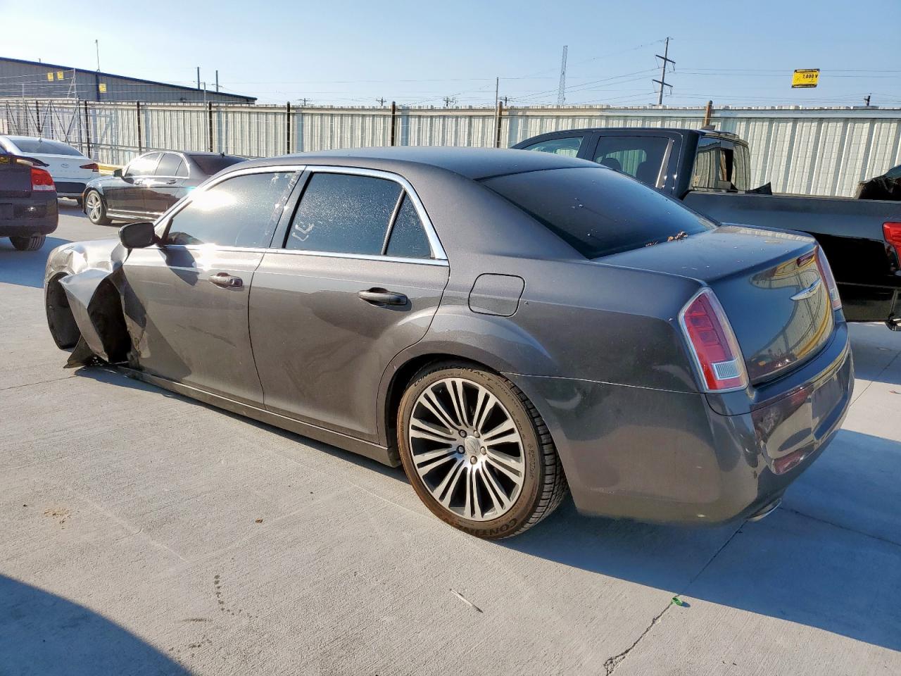CHRYSLER 300S S