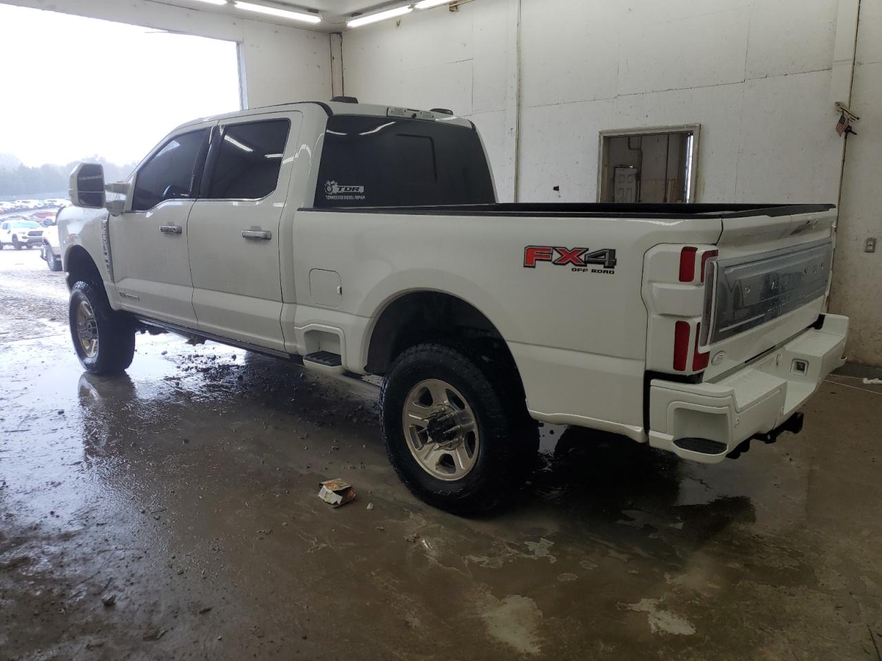 FORD F-250 SUPER DUTY