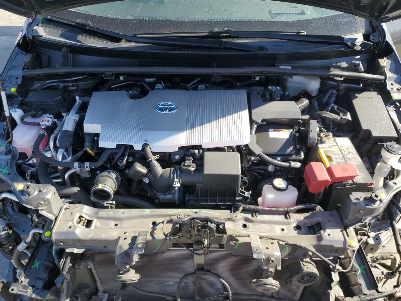 TOYOTA PRIUS PRIME LE