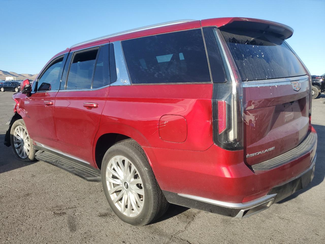 CADILLAC ESCALADE LUXURY