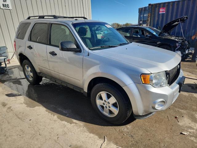 2011 FORD ESCAPE XLT - 1FMCU9DG4BKB24899
