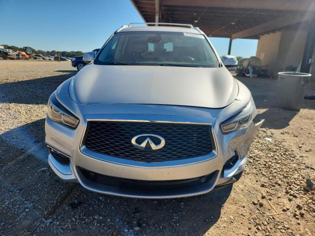 2016 INFINITI QX60 #3290231204