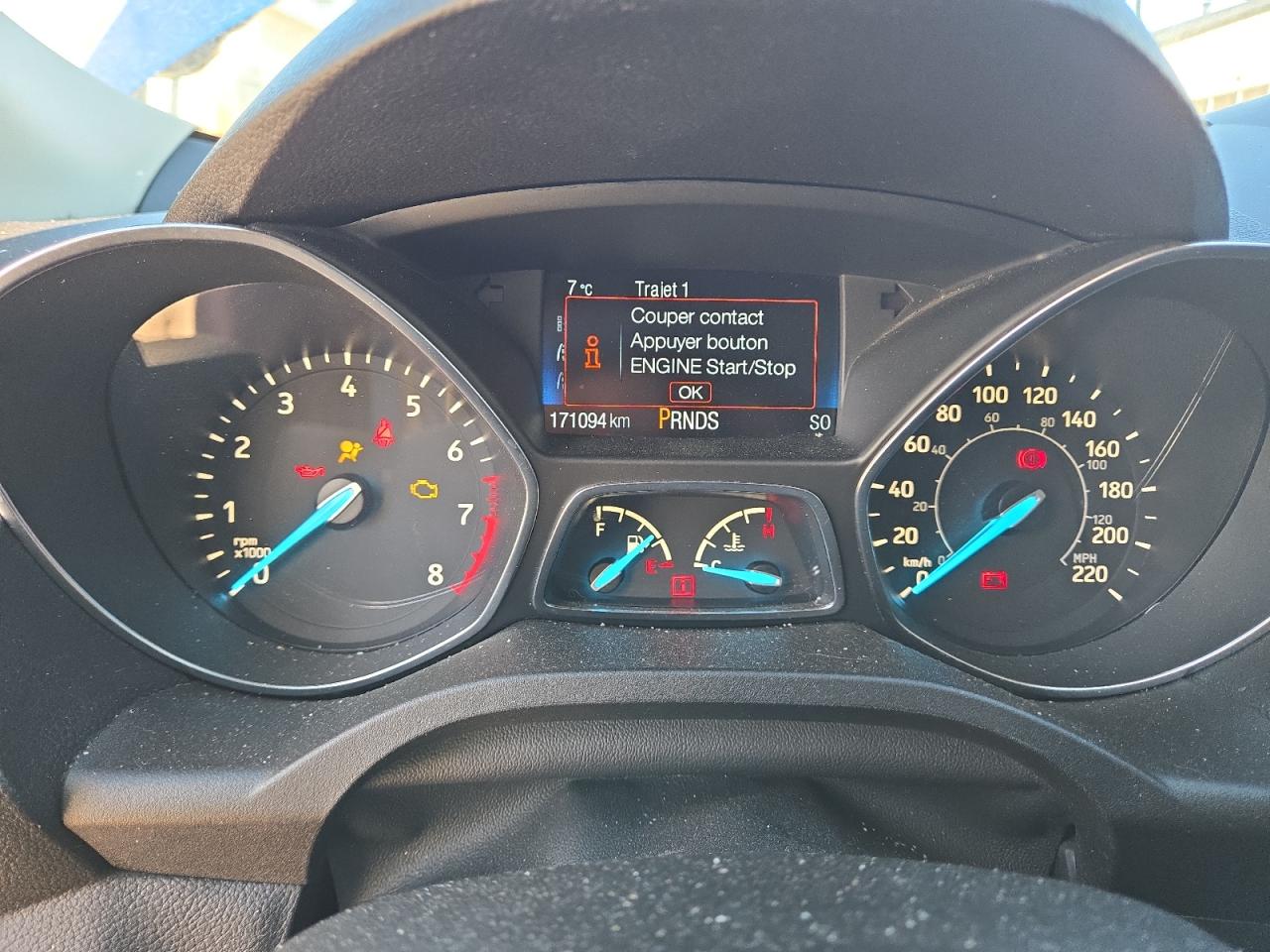 FORD ESCAPE TITANIUM