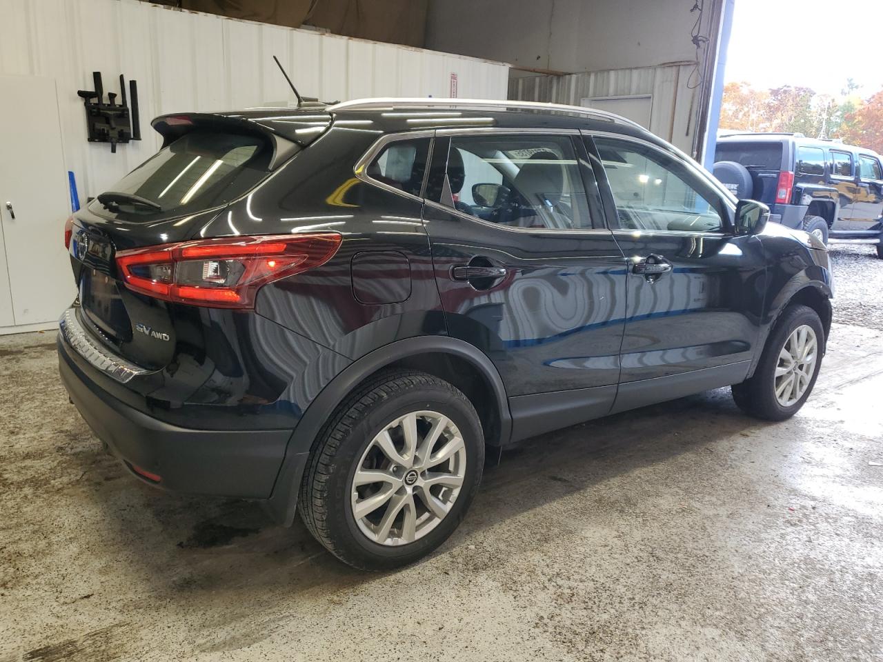 NISSAN ROGUE SPORT SV