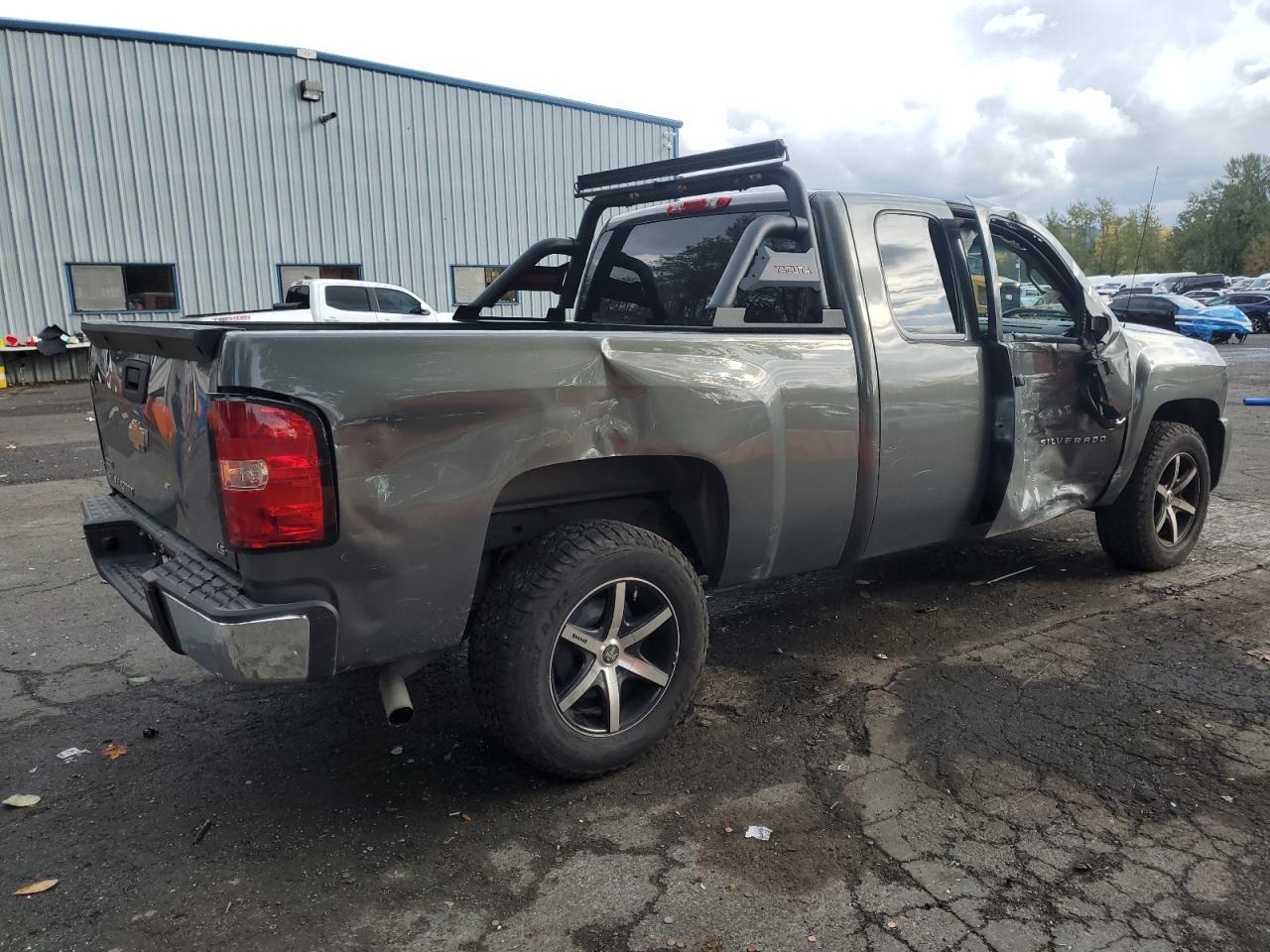 CHEVROLET SILVERADO K1500 LS