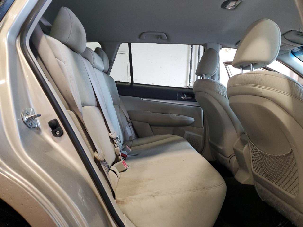 SUBARU OUTBACK 2.5I PREMIUM