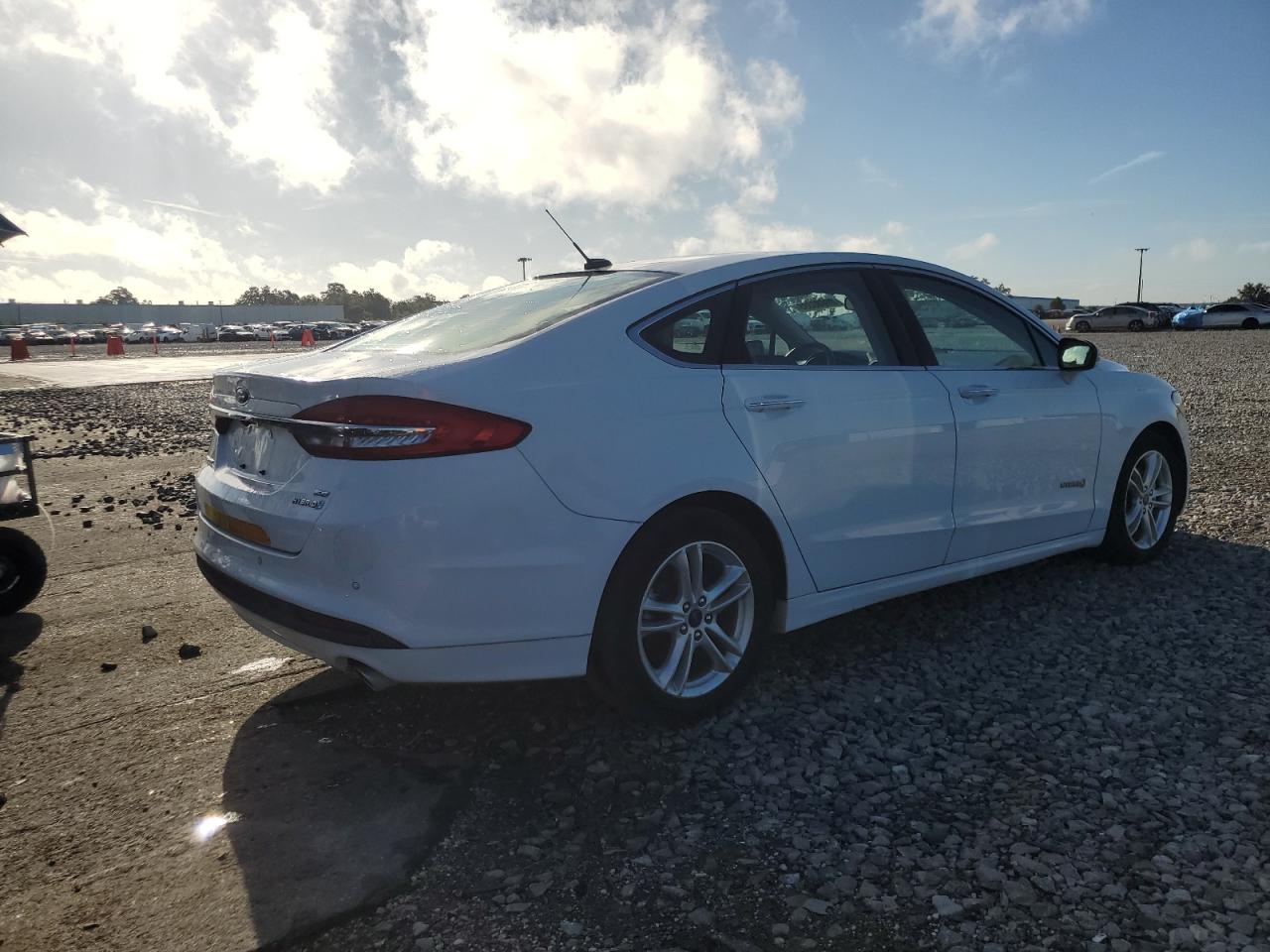FORD FUSION SE HYBRID