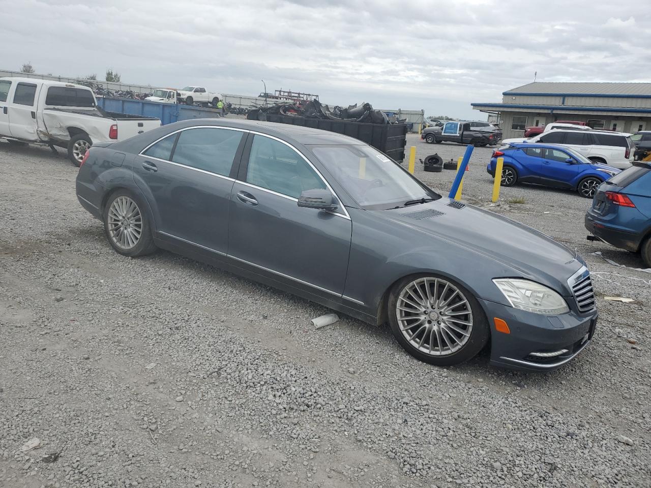 MERCEDES-BENZ S-CLASS 550 4MATIC