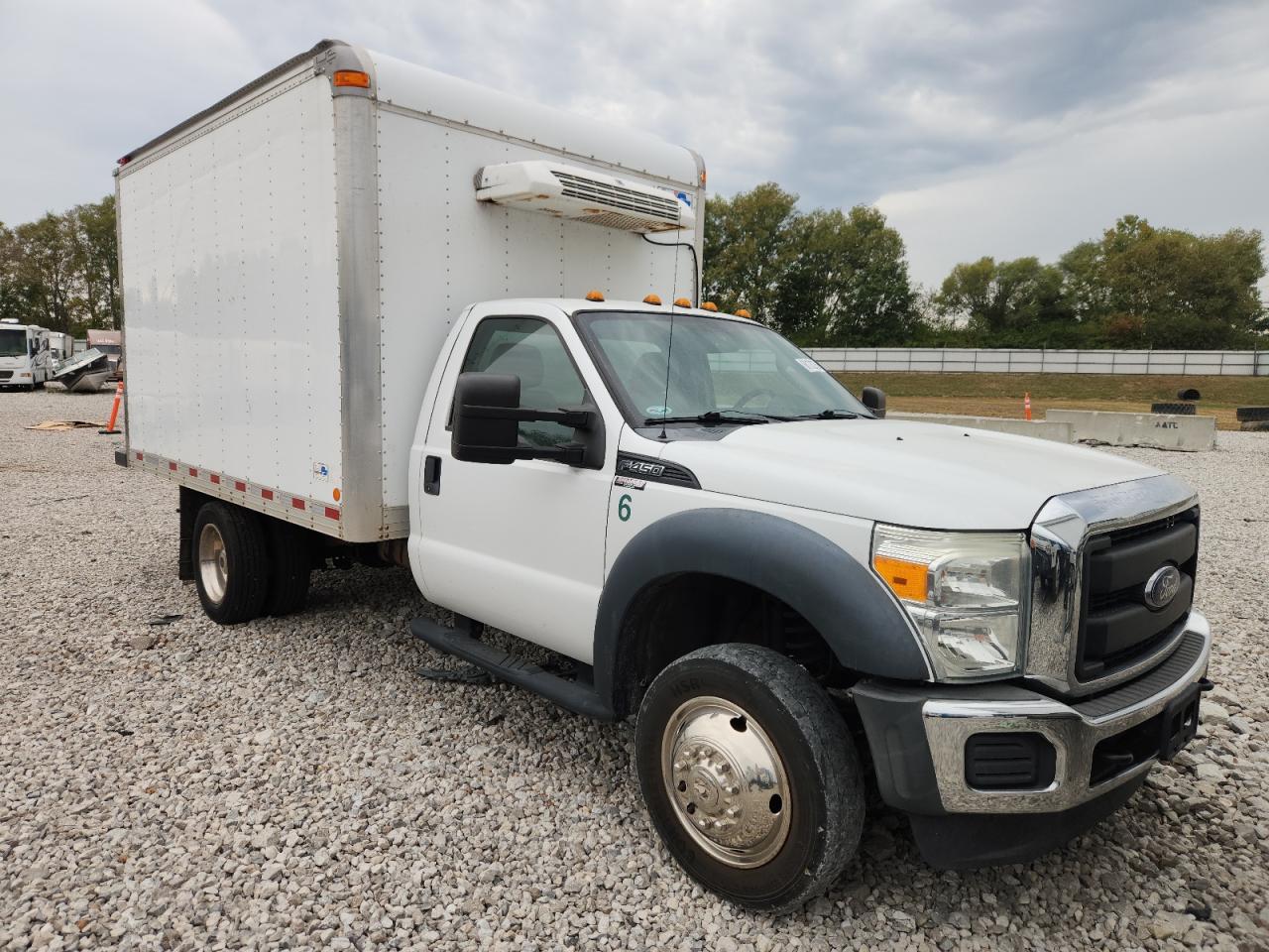 FORD F-450 SUPER DUTY