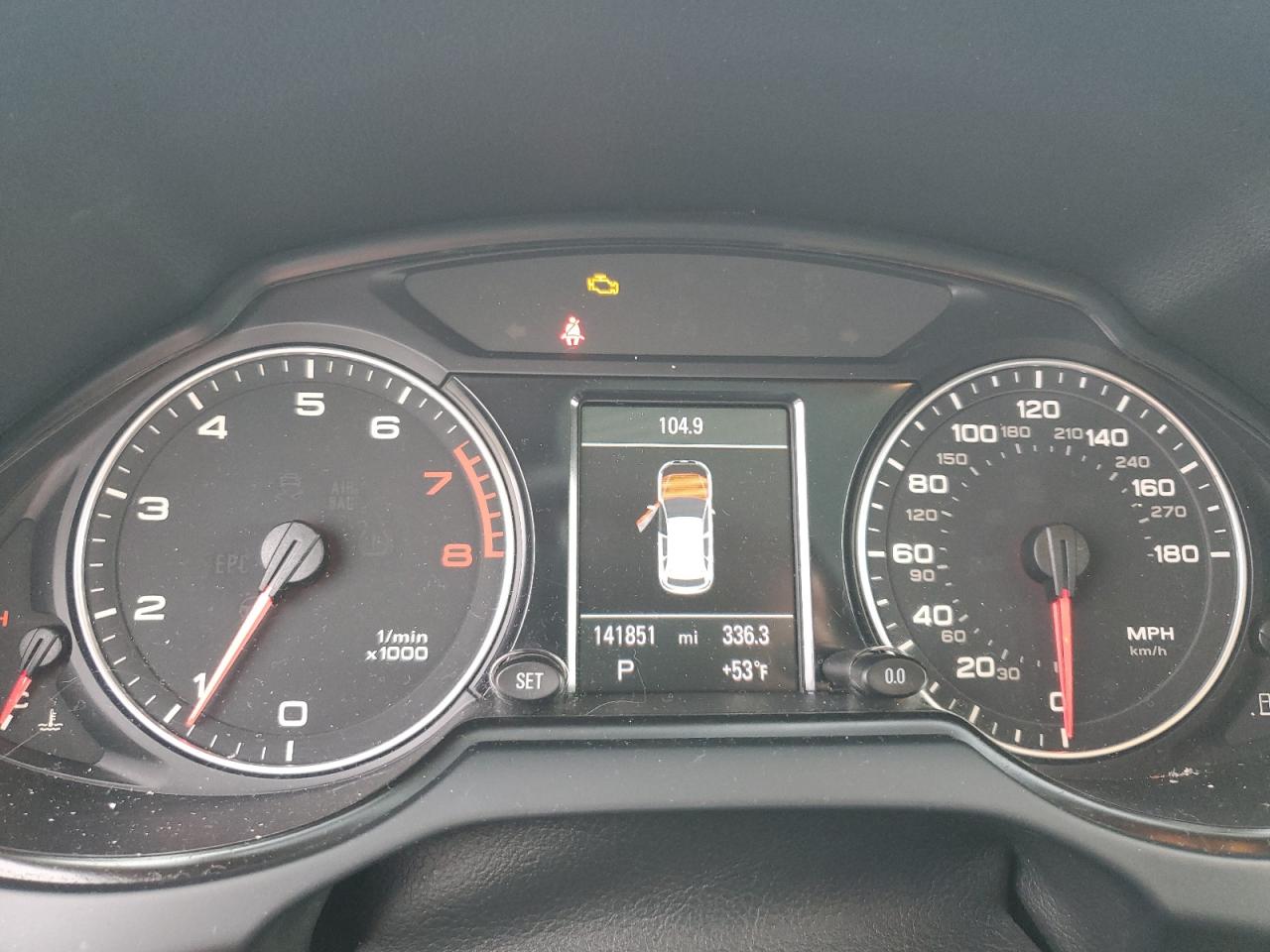 AUDI Q5 PREMIUM PLUS