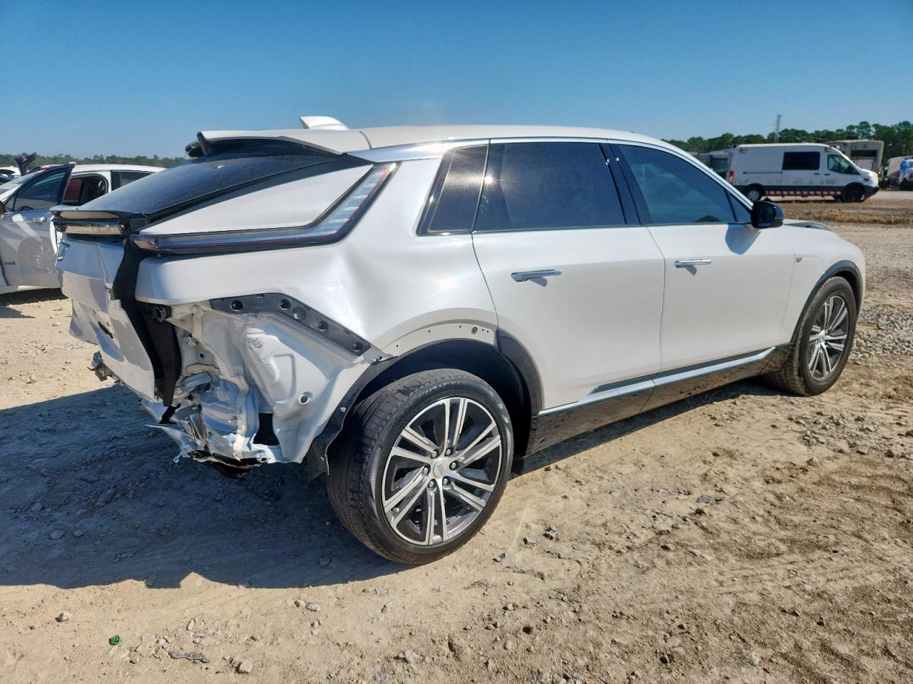 CADILLAC LYRIQ LUXURY