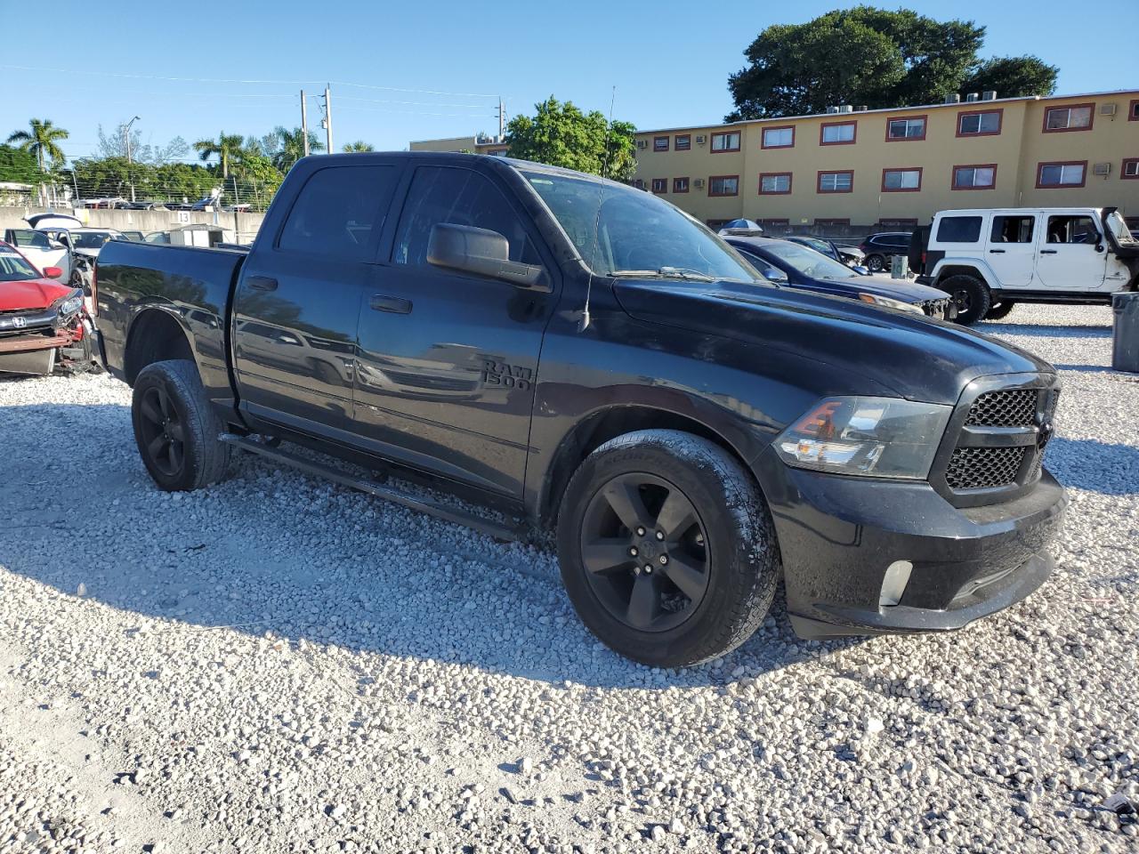 RAM 1500 ST