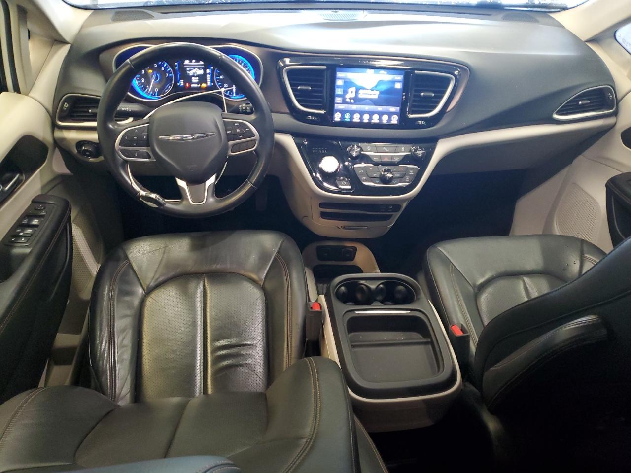 Lot #3317802090 2018 CHRYSLER PACIFICA T