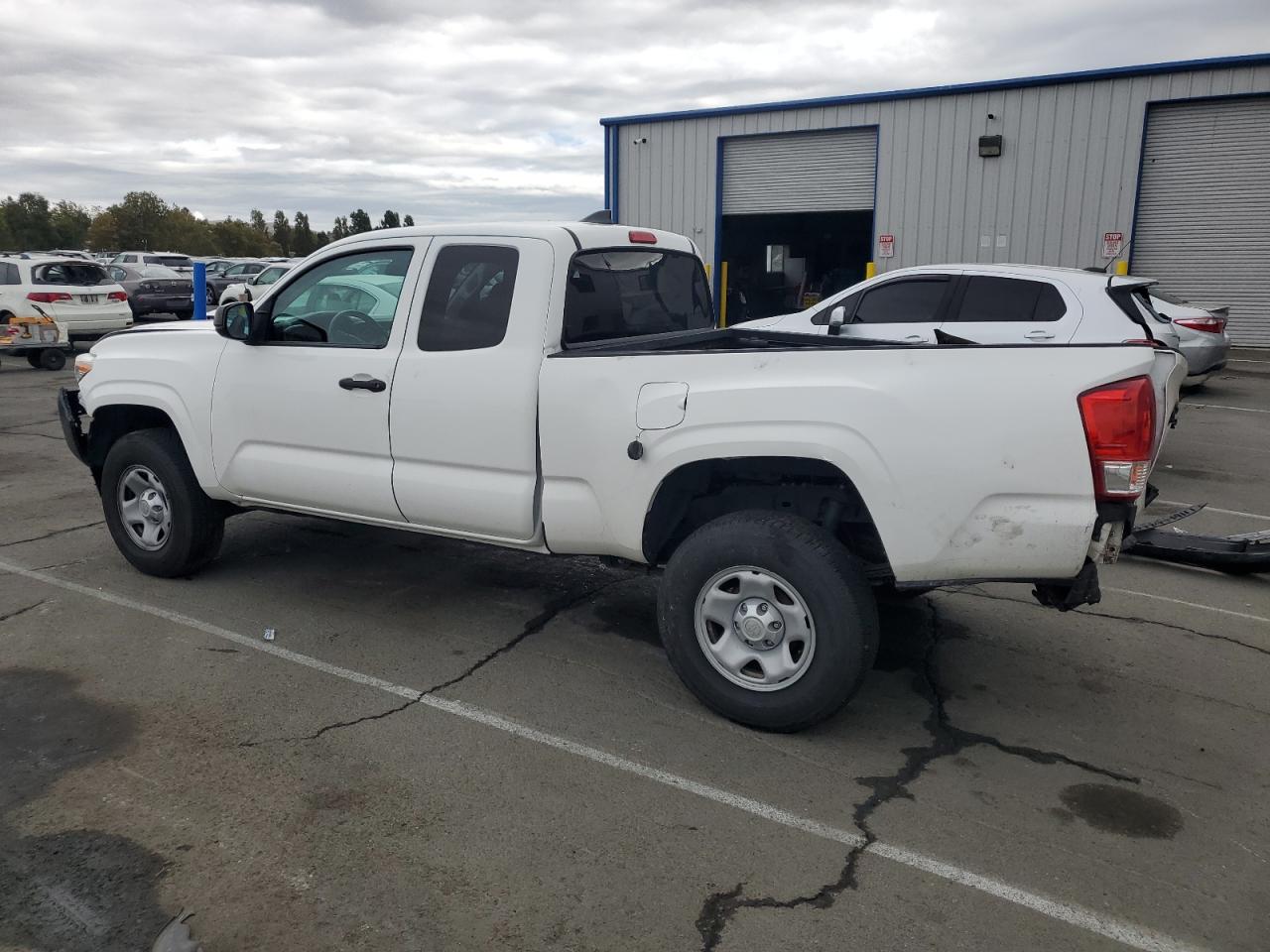 TOYOTA TACOMA ACCESS CAB