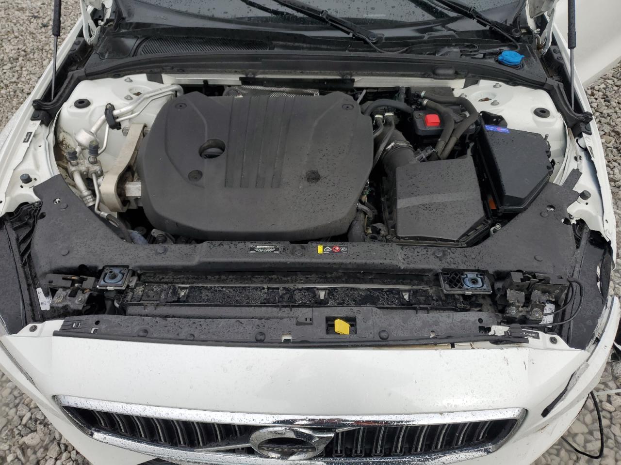 VOLVO S60 B5 INSCRIPTION