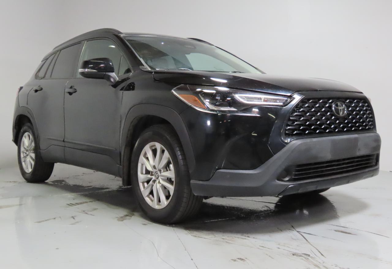 TOYOTA COROLLA CROSS LE