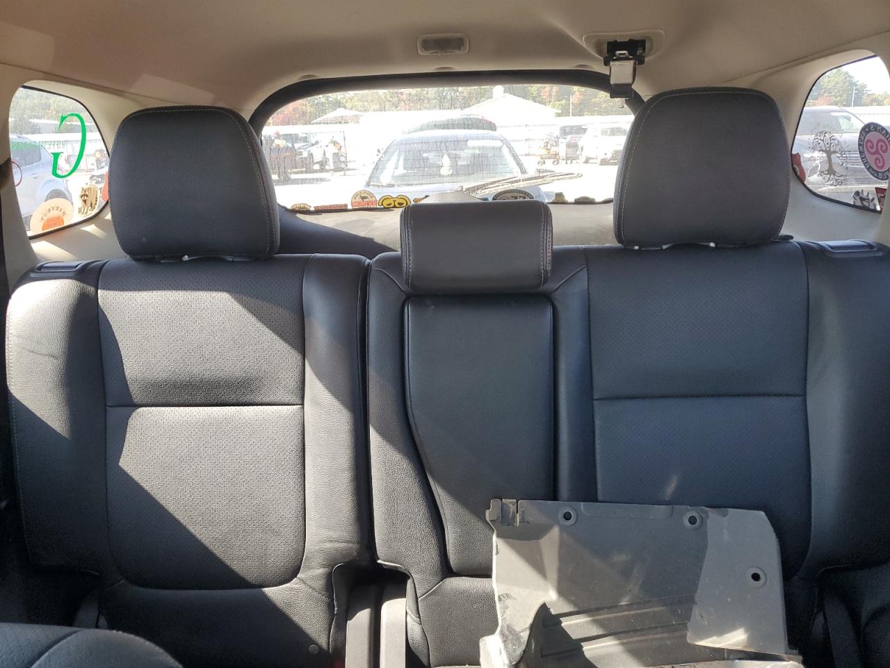 MITSUBISHI OUTLANDER SE