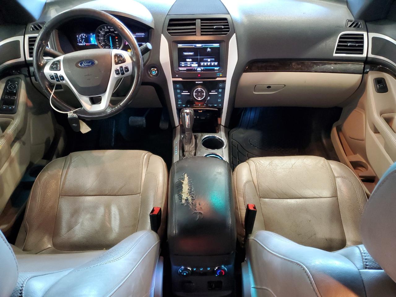 FORD EXPLORER LIMITED