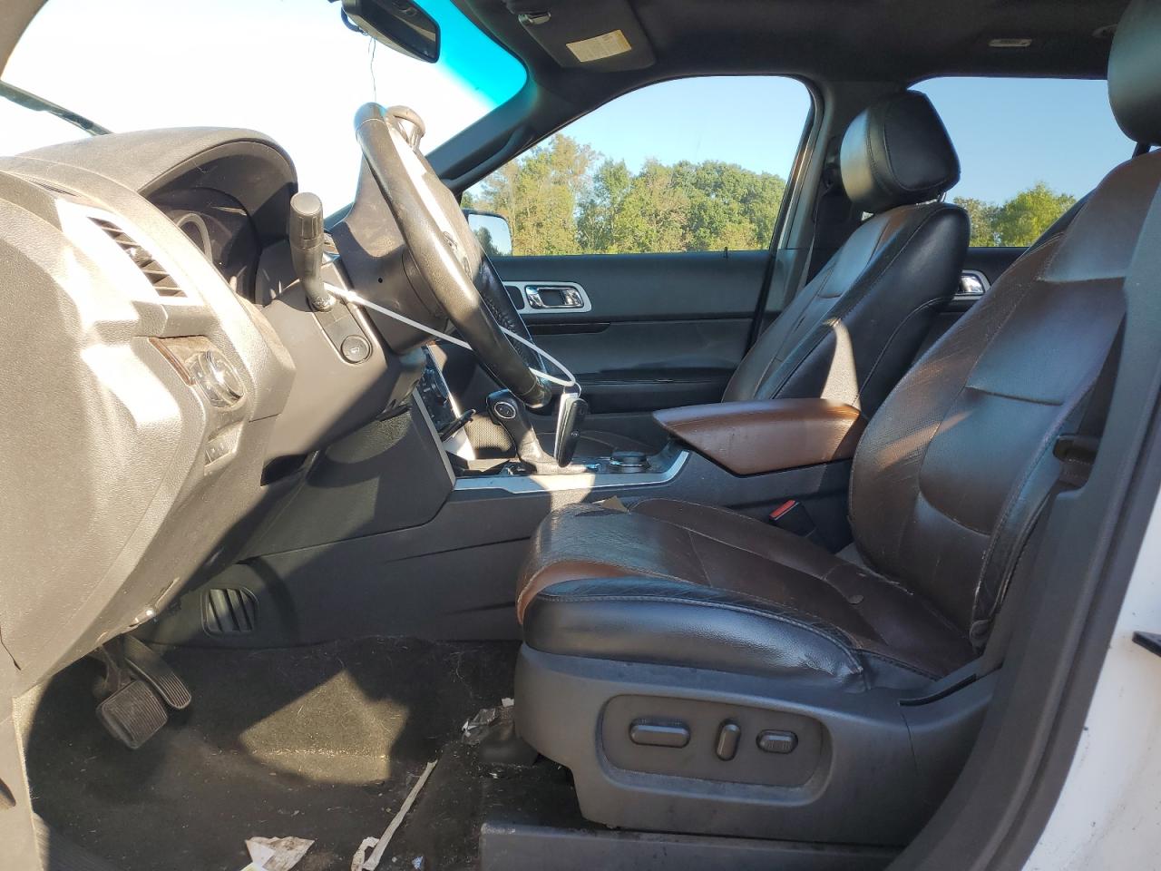 FORD EXPLORER LIMITED