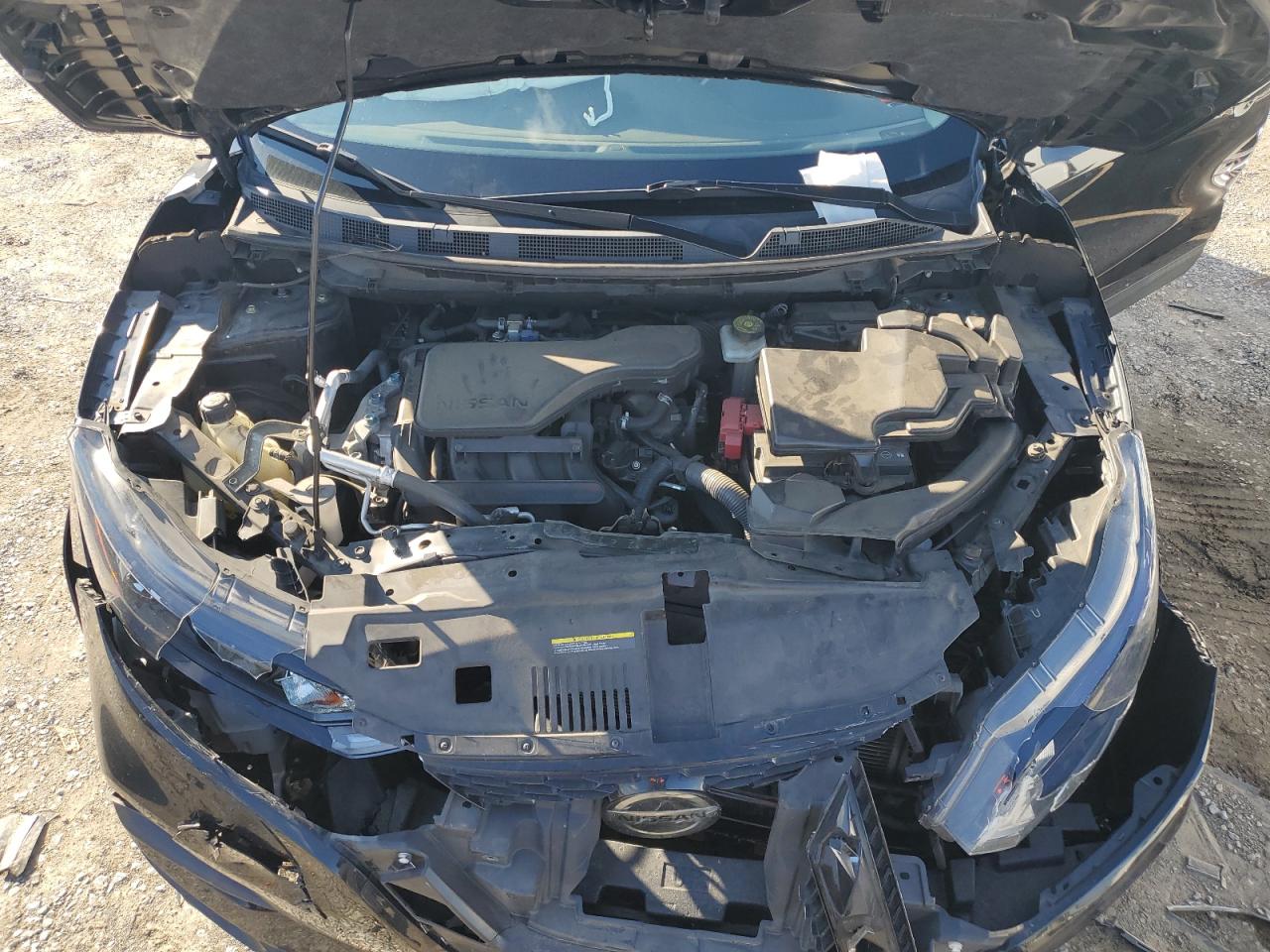 NISSAN ROGUE SPORT S