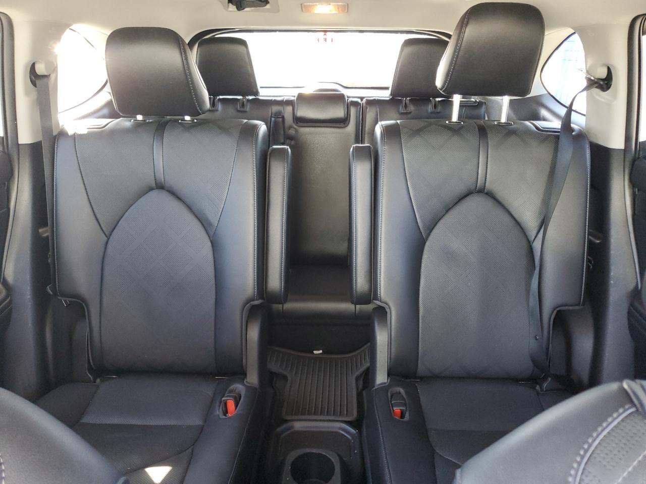 TOYOTA HIGHLANDER HYBRID PLATINUM