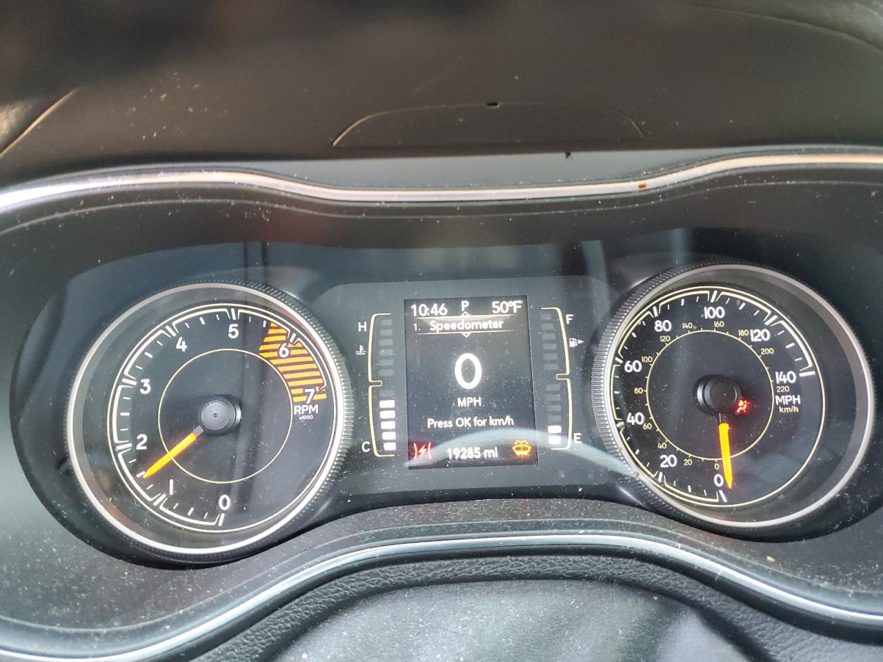 JEEP GRAND CHEROKEE LATITUDE PLUS