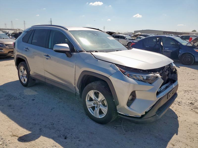 2021 TOYOTA RAV4 XLE 2T3W1RFVXMC162848