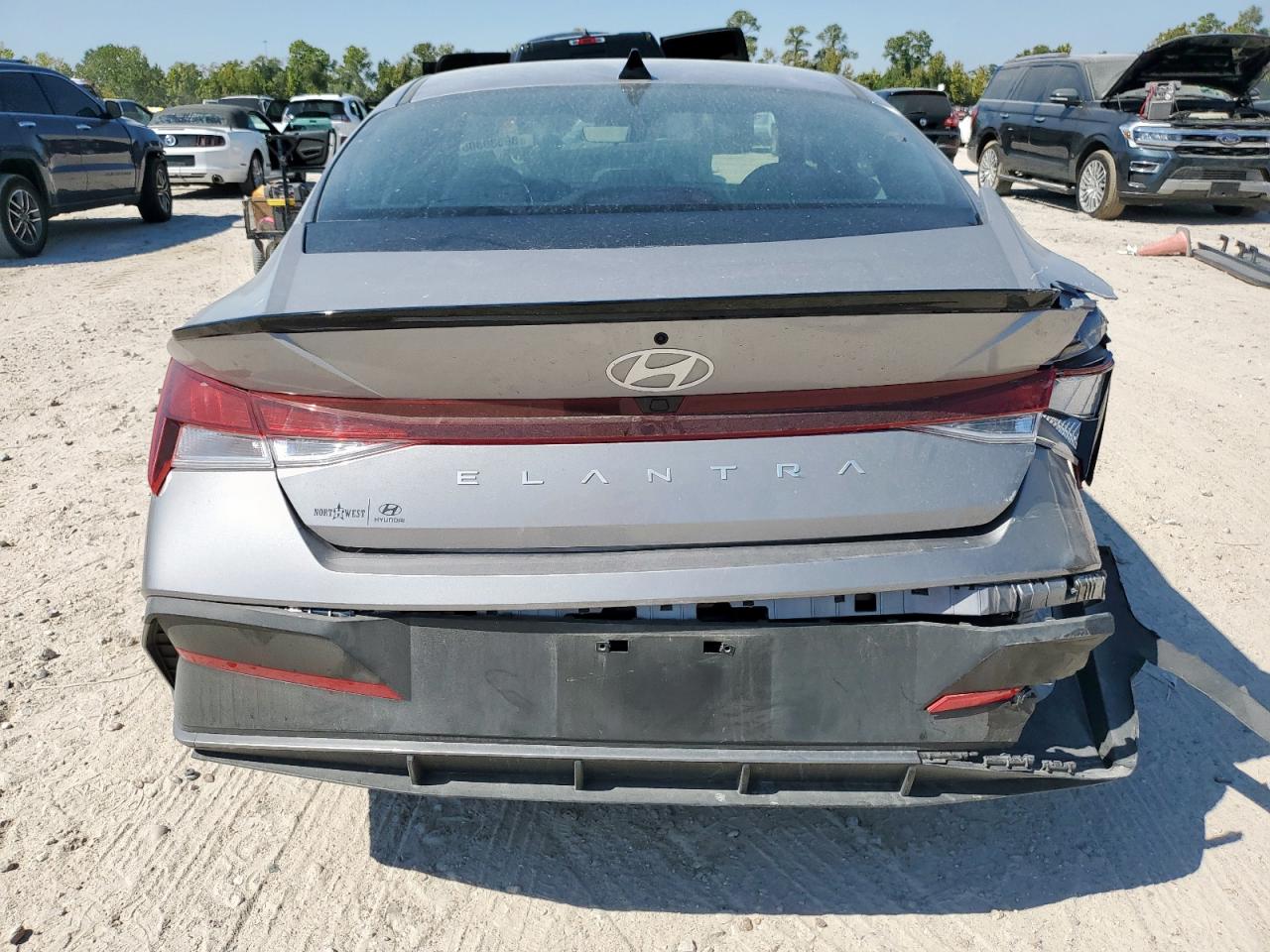 HYUNDAI ELANTRA SEL SPORT