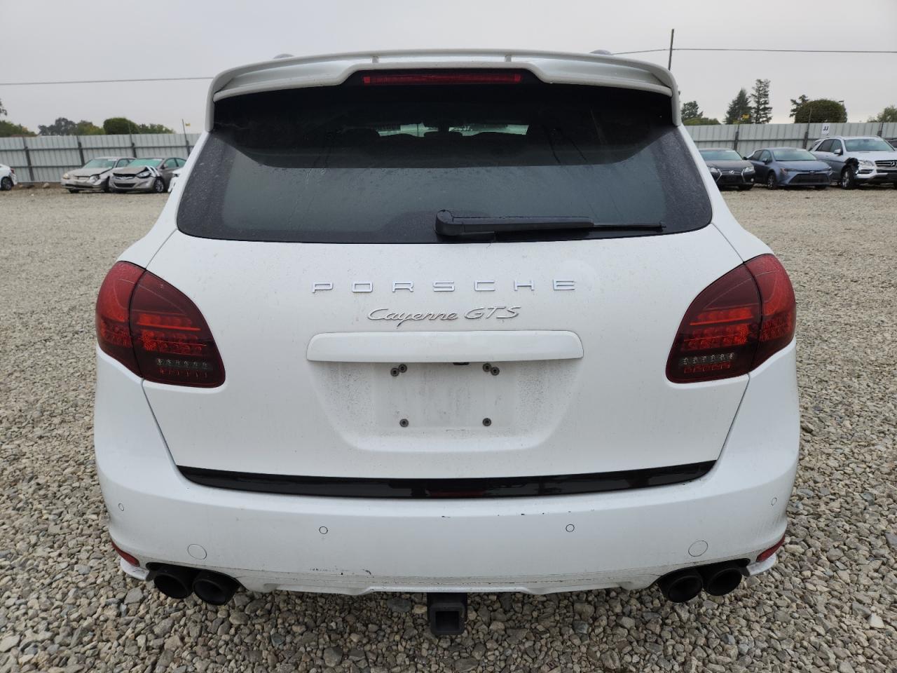 PORSCHE CAYENNE GTS