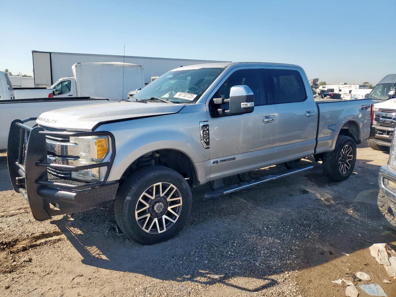FORD F-250 SUPER DUTY
