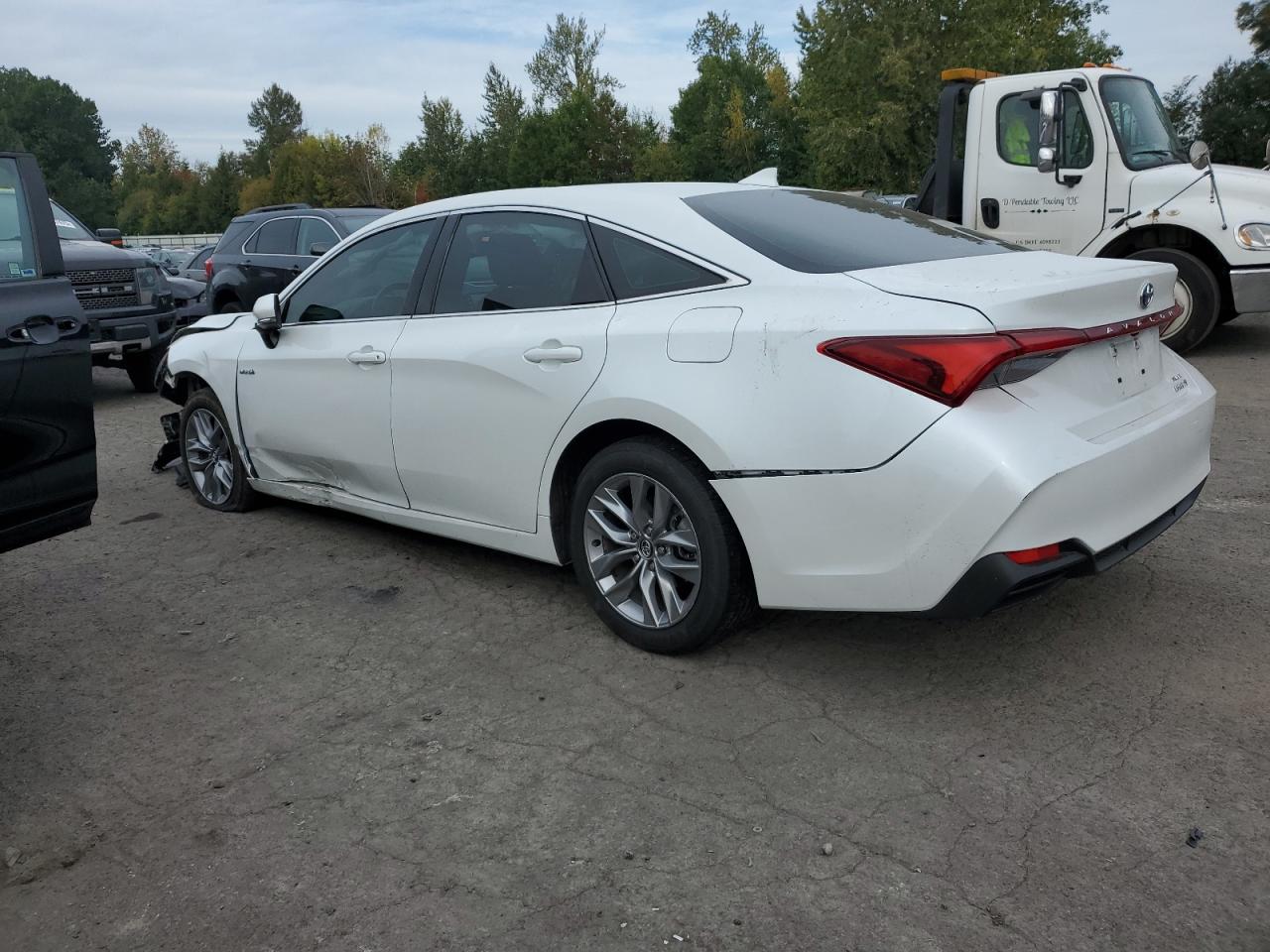 TOYOTA AVALON XLE