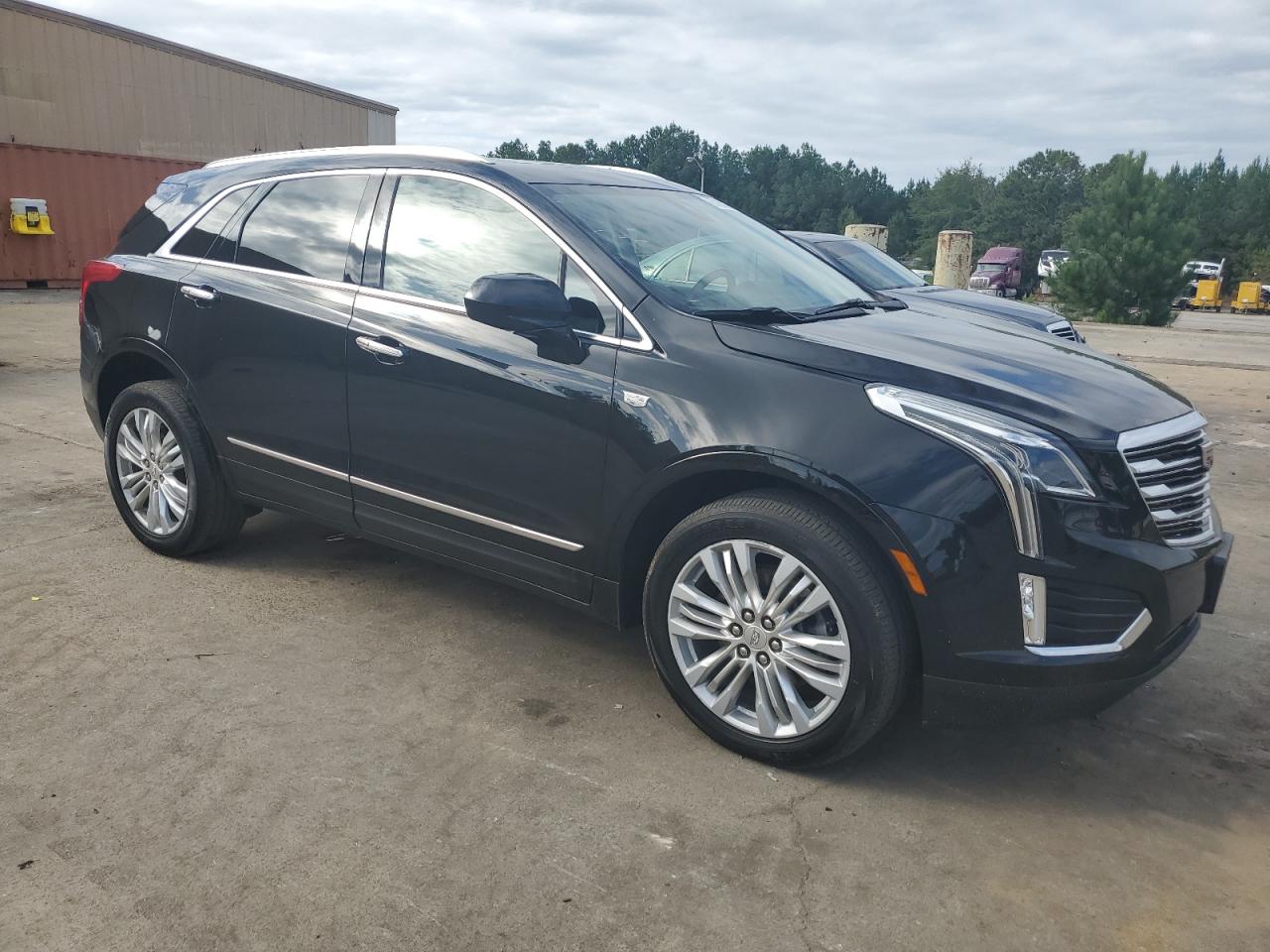 CADILLAC XT5 PREMIUM LUXURY