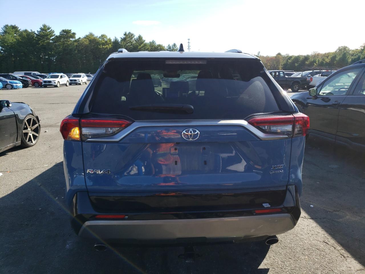 TOYOTA RAV4 XSE