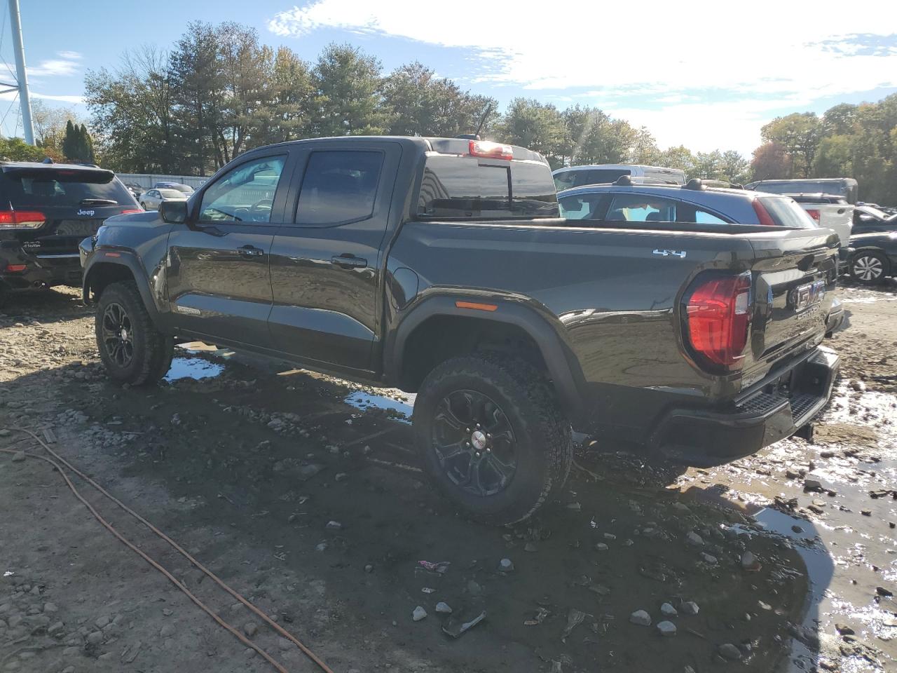 GMC CANYON ELEVATION