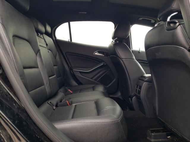 2016 MERCEDES-BENZ GLA 250 - WDCTG4EB5GJ256868