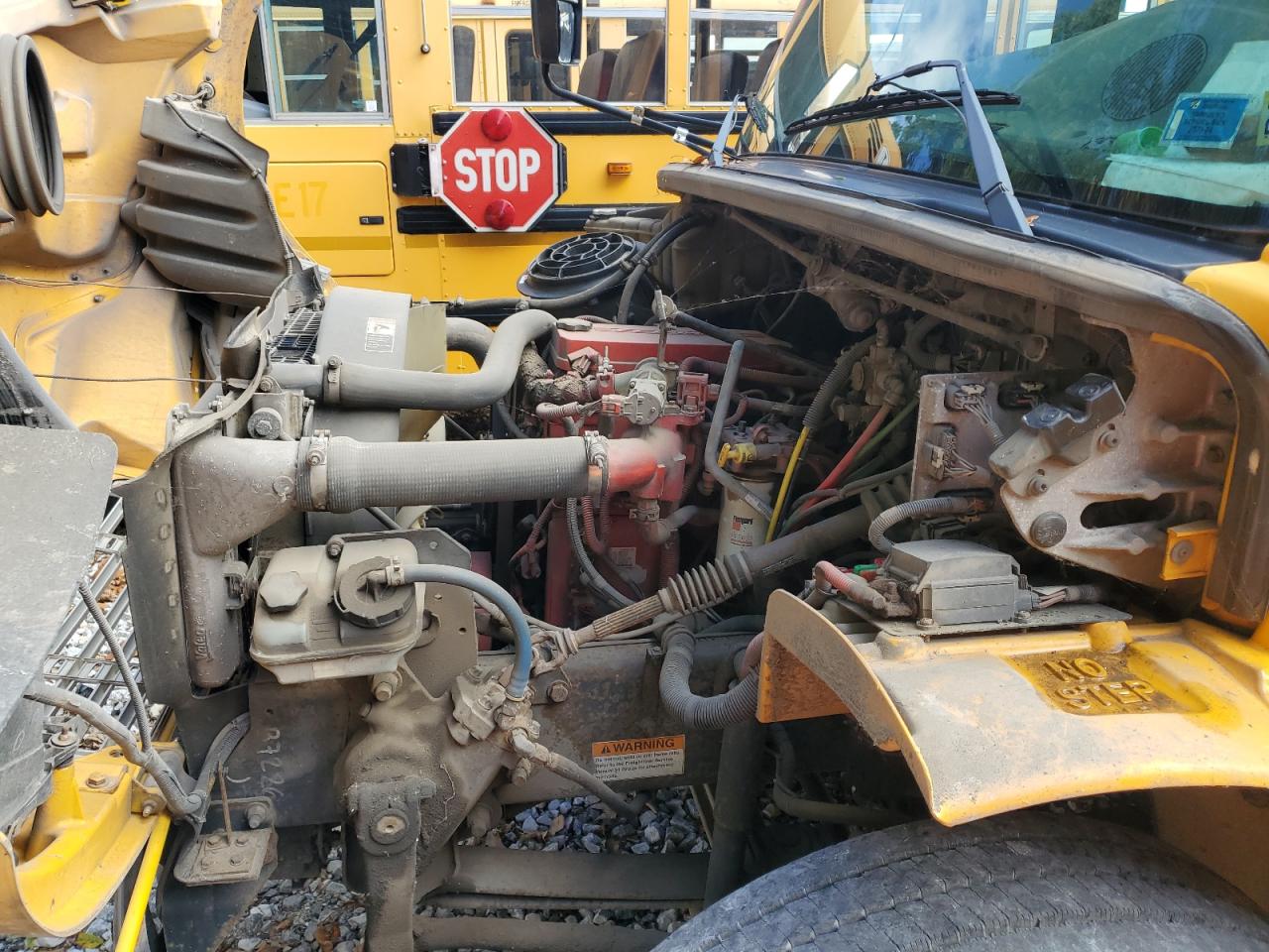 Lot #3273801358 2011 THOMAS SAF-T-LINER C2