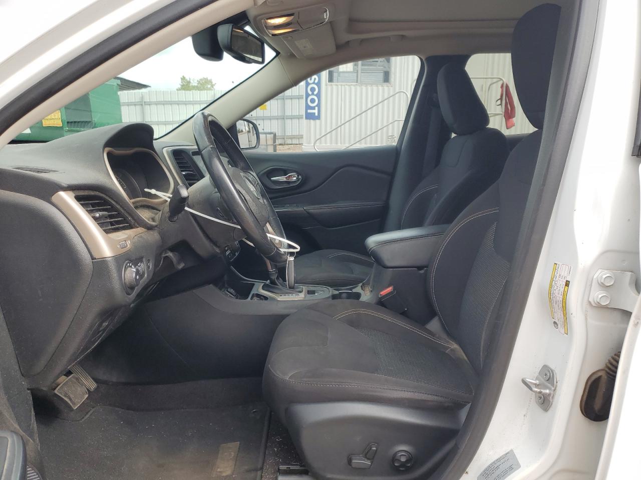 JEEP GRAND CHEROKEE LATITUDE