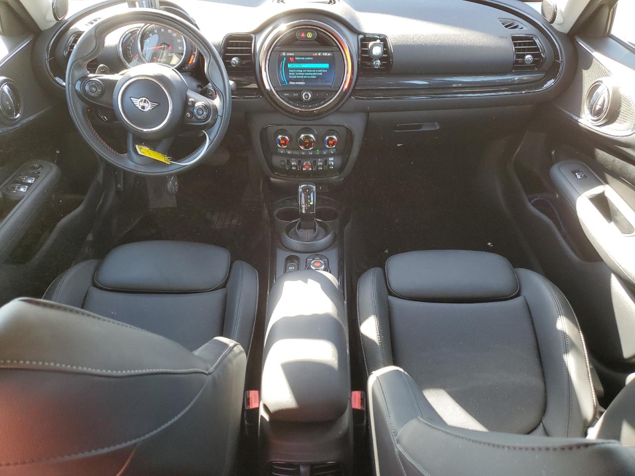 MINI COOPER S CLUBMAN