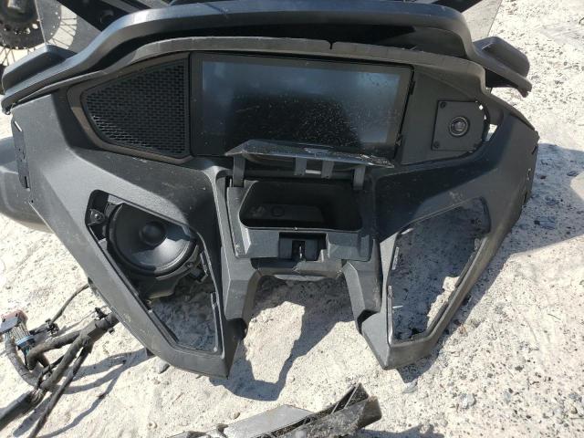 2024 CAN-AM SPYDER ROADSTER RT 2BXNBDD27RV003815