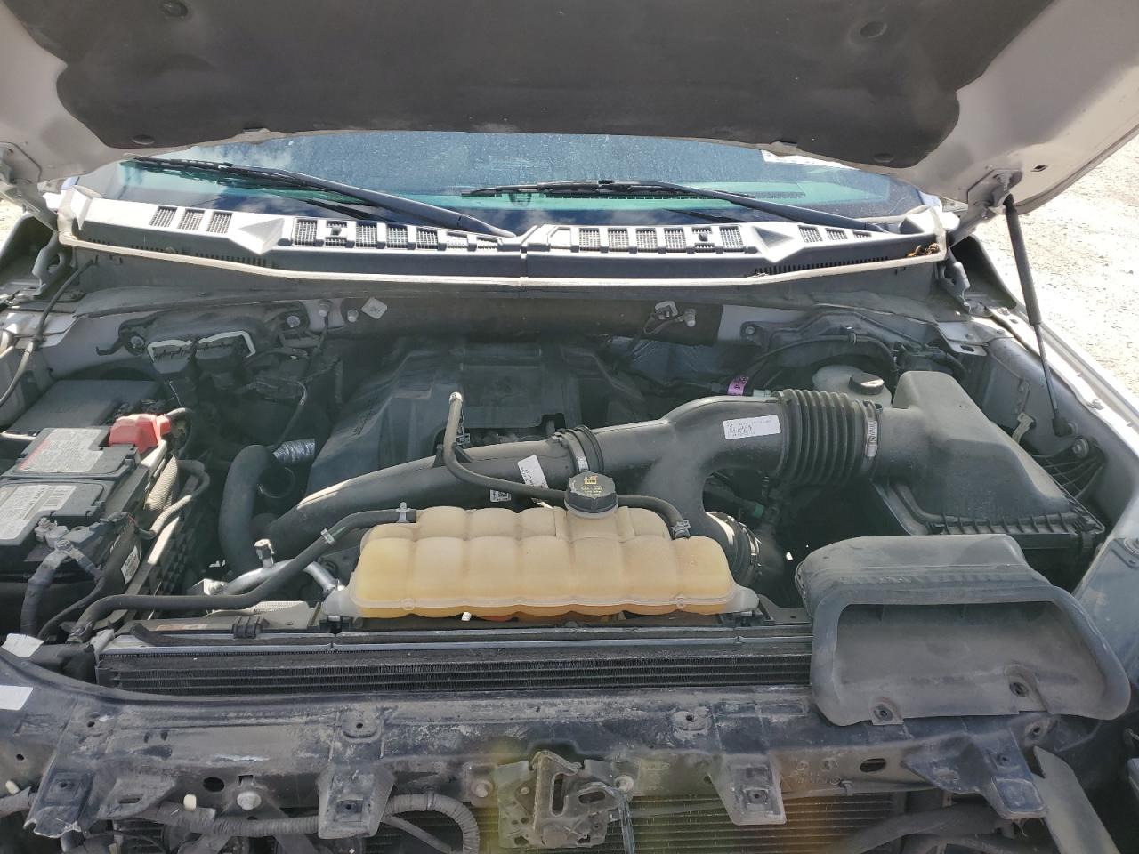 FORD F-150 SUPER CAB