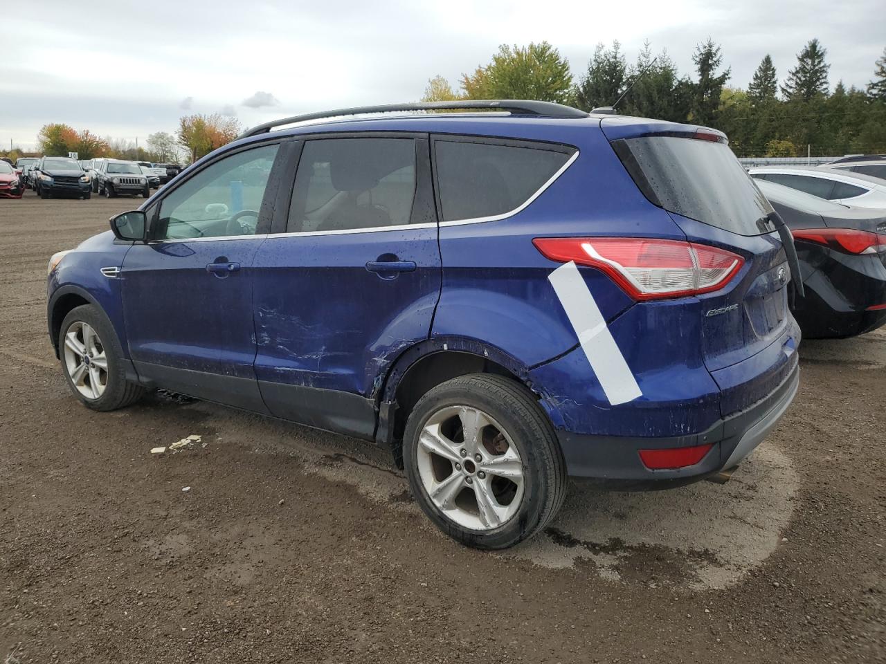 FORD ESCAPE SE