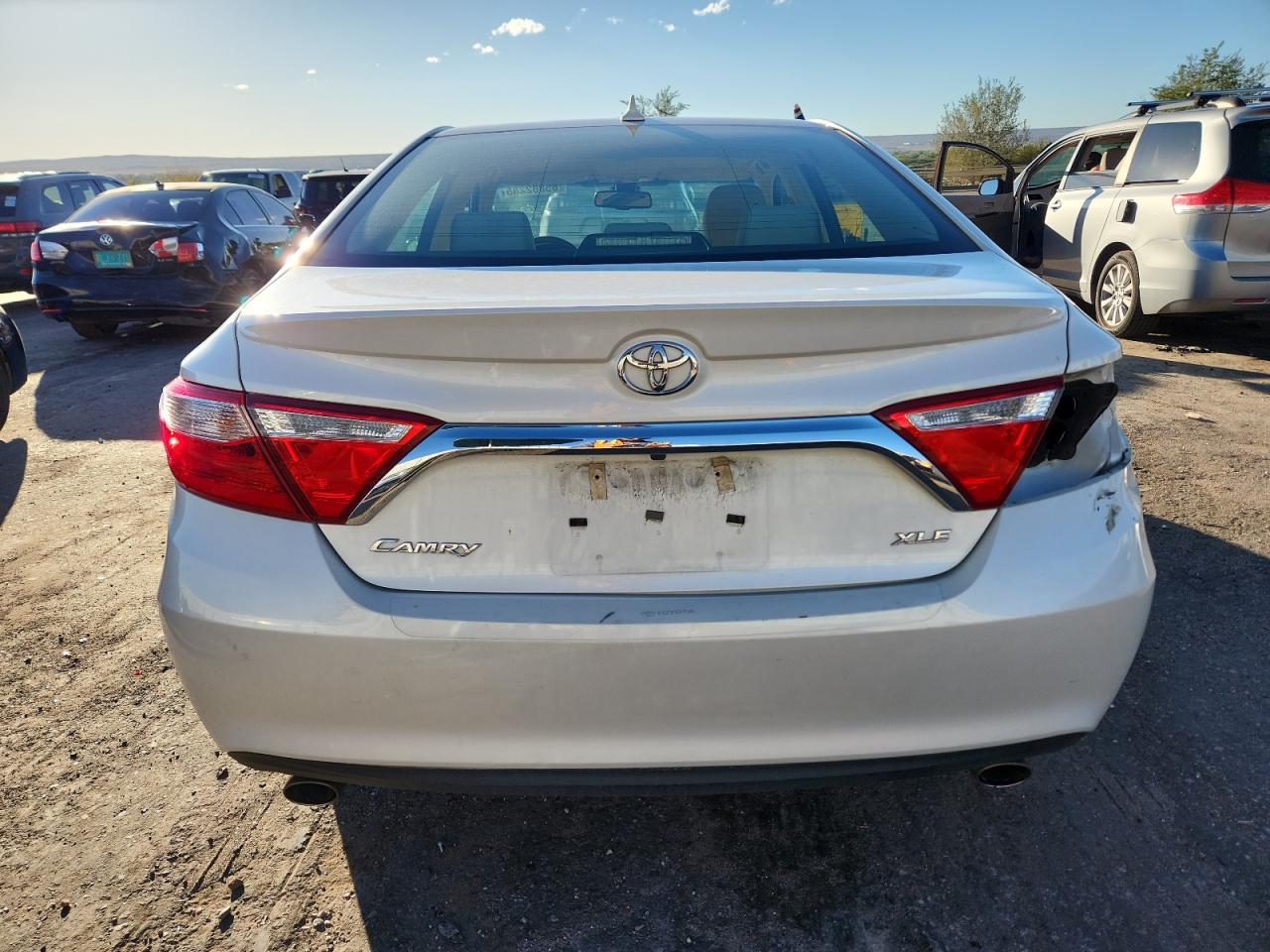 TOYOTA CAMRY XSE