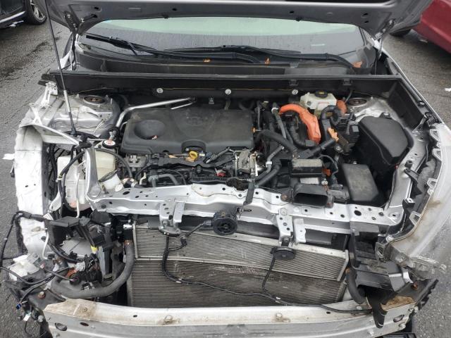 2019 TOYOTA RAV4 LE - JTMLWRFV3KD029135