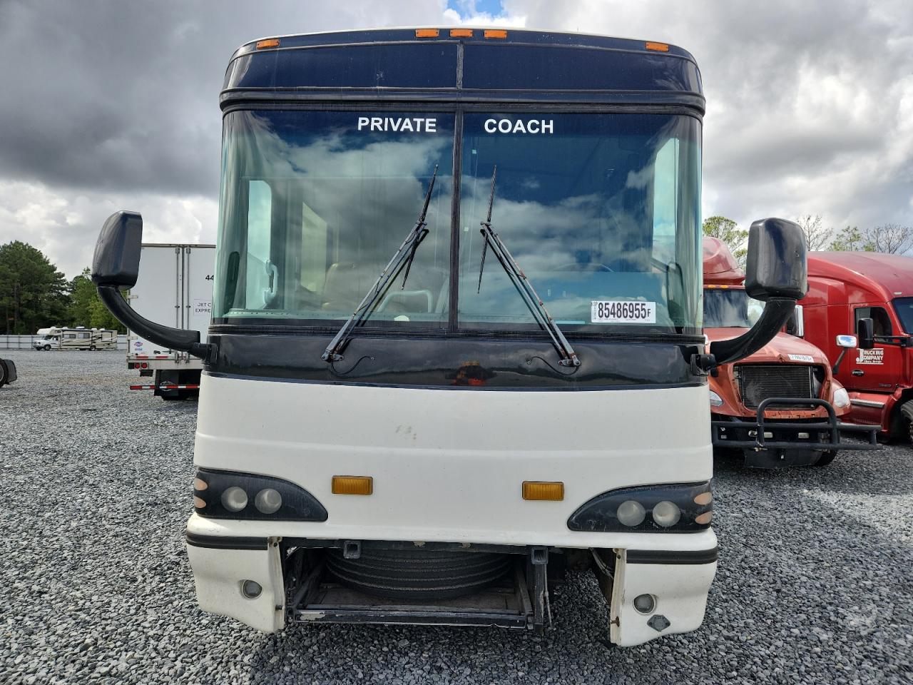 Lot #3275683783 2004 BLUE BLUEBIRD