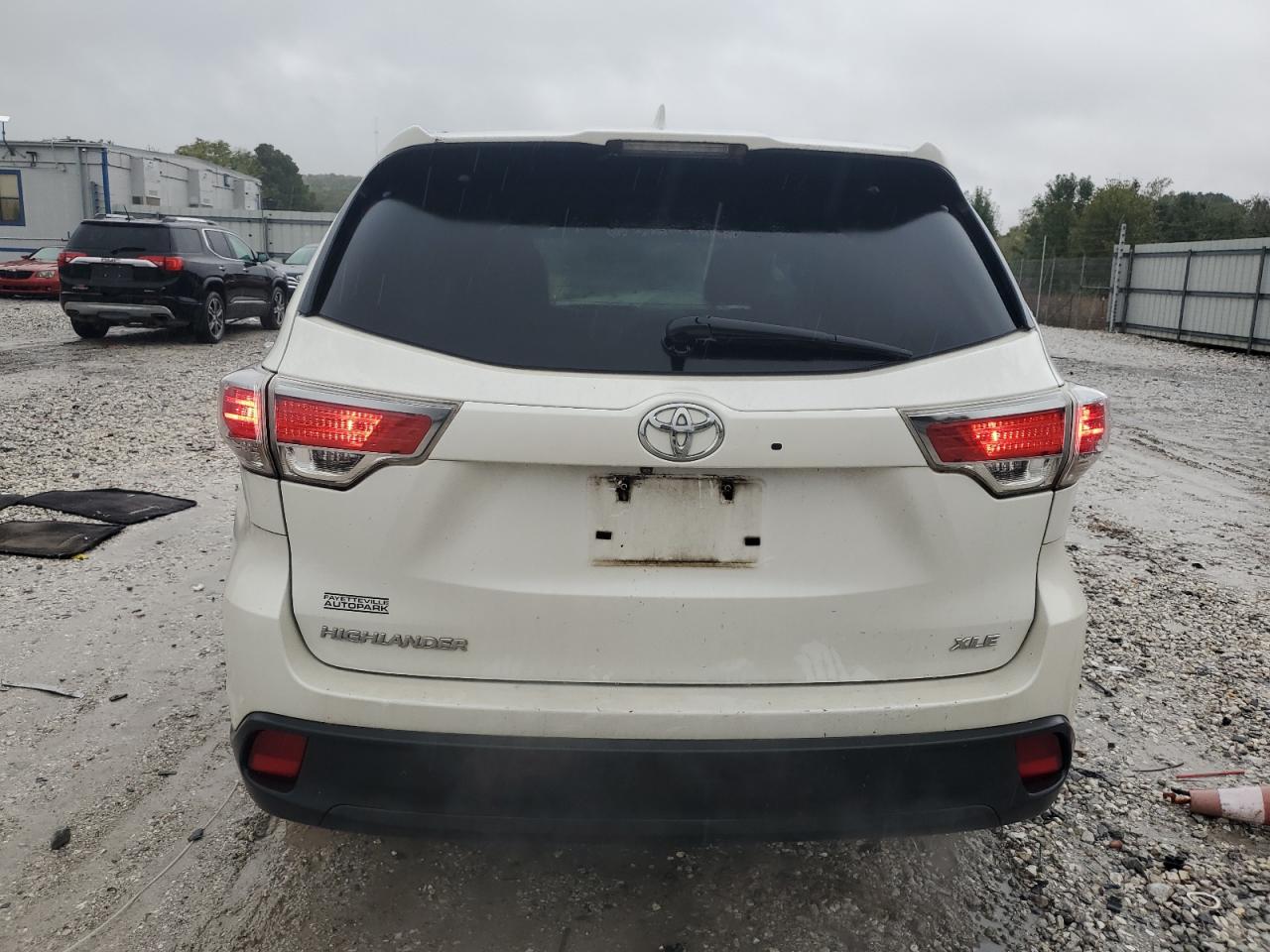 TOYOTA HIGHLANDER XLE