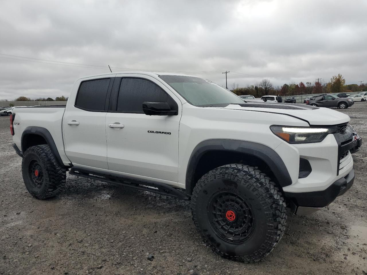 CHEVROLET COLORADO ZR2